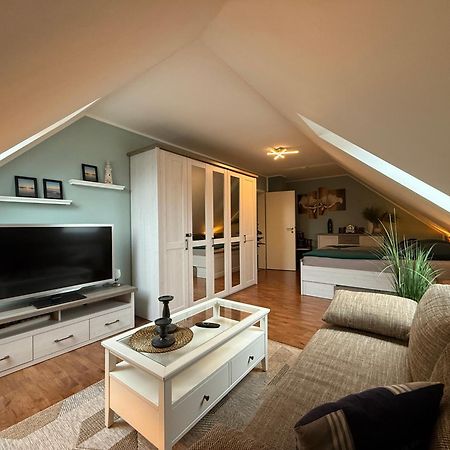 Ferienwohnung Sommerwind 克吕茨 外观 照片